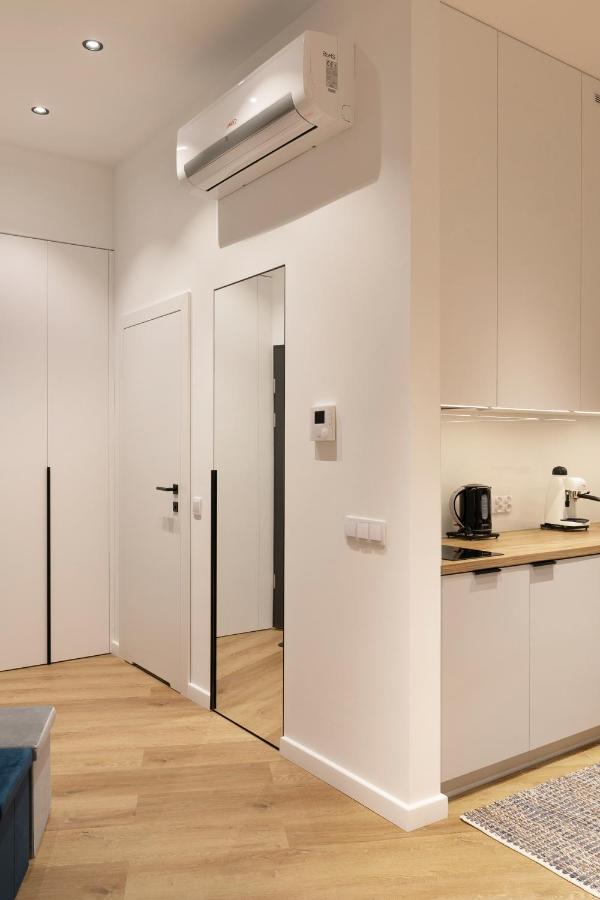 Modern With Air Conditioning, Old Town & Vistula River *