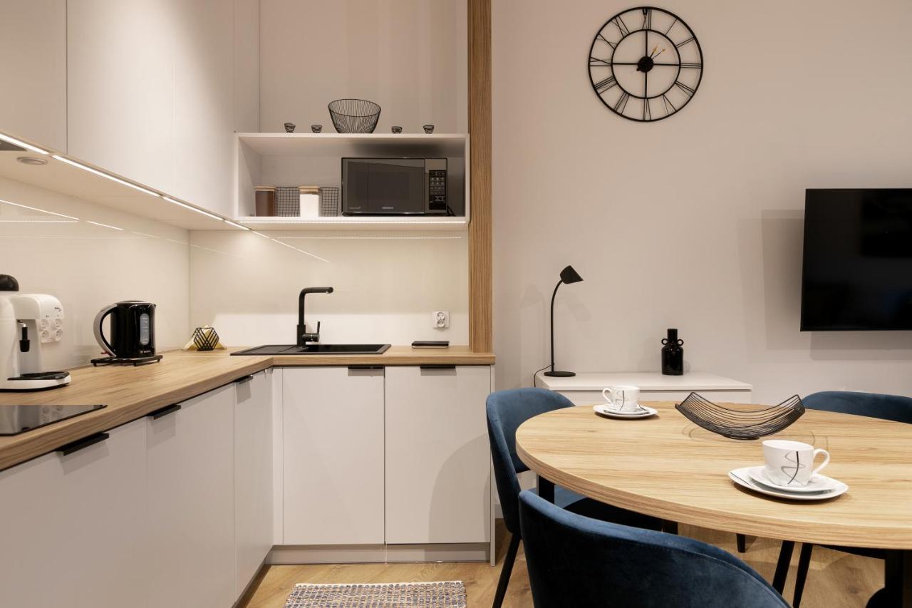 Modern With Air Conditioning, Old Town & Vistula River Apartment